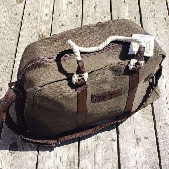 Tommy Bahamas Men’s travel duffle bag - Picture 6 of 6